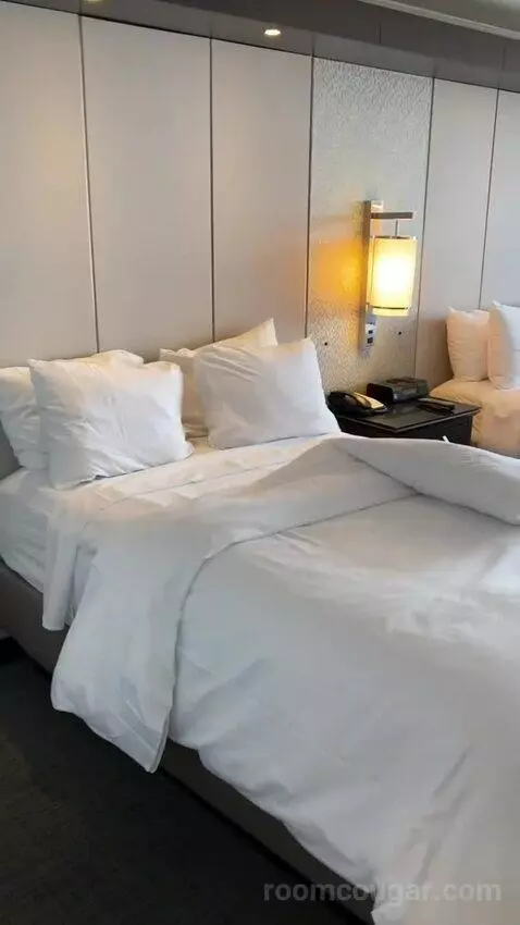 Double Room with 2 Double Beds and Monument View bed picture #2