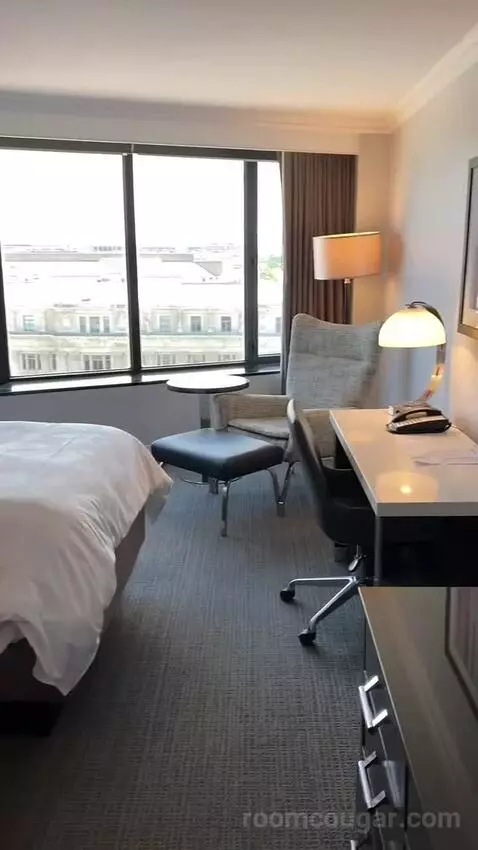 Double Room with 2 Double Beds and Monument View bed picture #4
