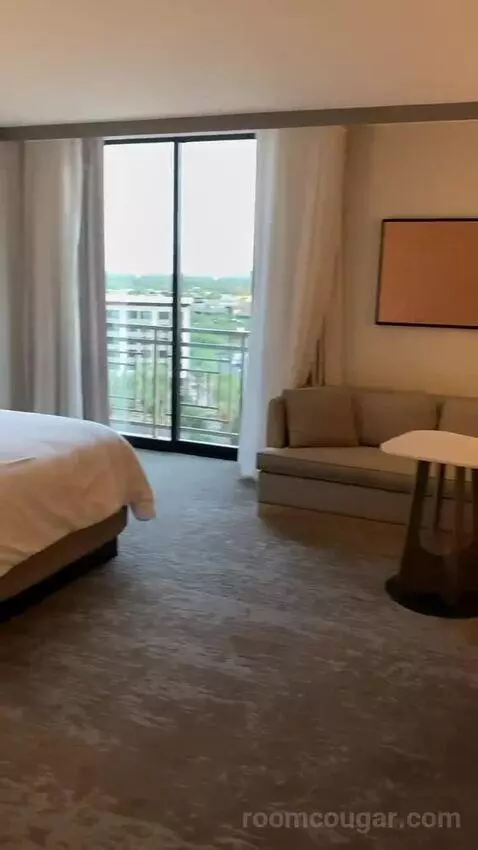 2 Queen Beds, Junior Suite (#1128) bed picture #8
