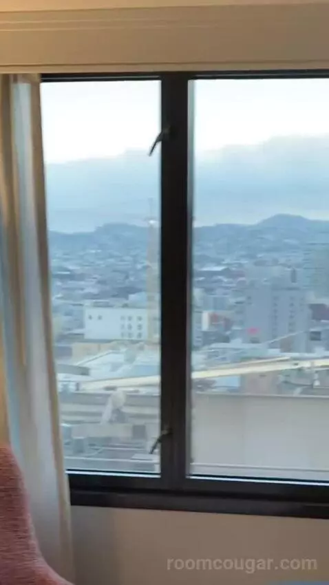 Larger Guest Room, 2 Queen, City View, Corner Room view picture #2