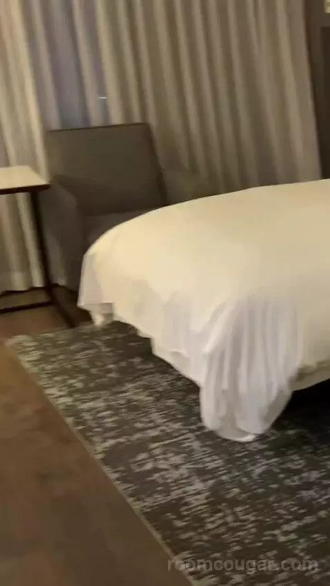 Double Room with Bay View bed picture #5