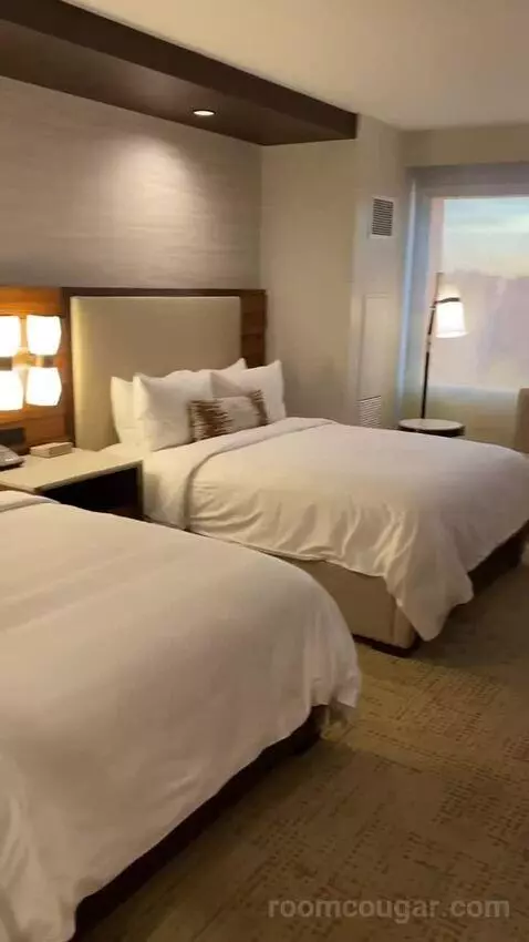 Premium Theme Park View, Deluxe Guest Room, 2 Queen (#1109) bed picture #2