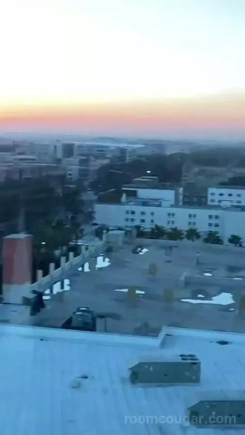 Premium Theme Park View, Deluxe Guest Room, 2 Queen (#1109) view picture #6