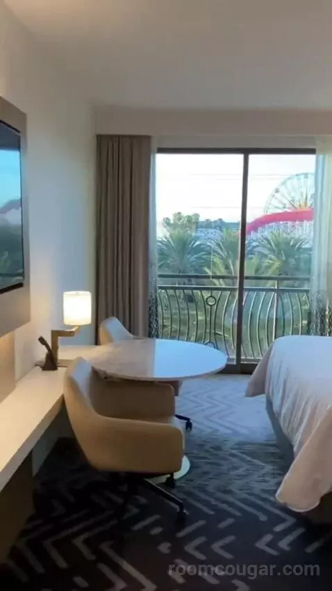 Park View, Guest Room, 2 Queen, Balcony (#5017) bed picture #8