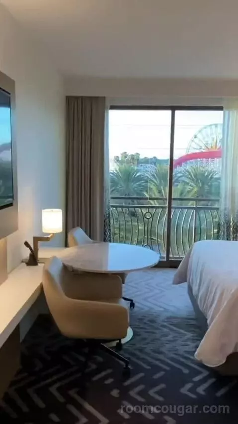 Park View, Guest Room, 2 Queen, Balcony (#5017) picture #16
