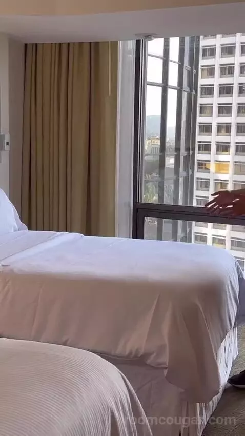 Guest Room, 2 Double, City View bed picture #7