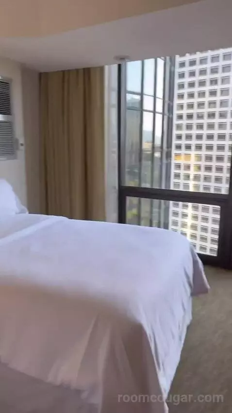Guest Room, 2 Double, City View bed picture #4