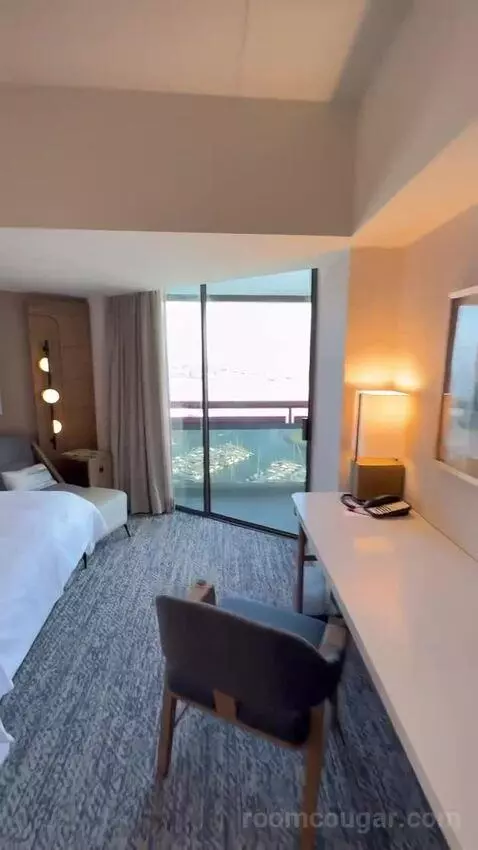 2 Queen Beds, Bay View, Balcony, Guest Room (#2030) bed picture #2