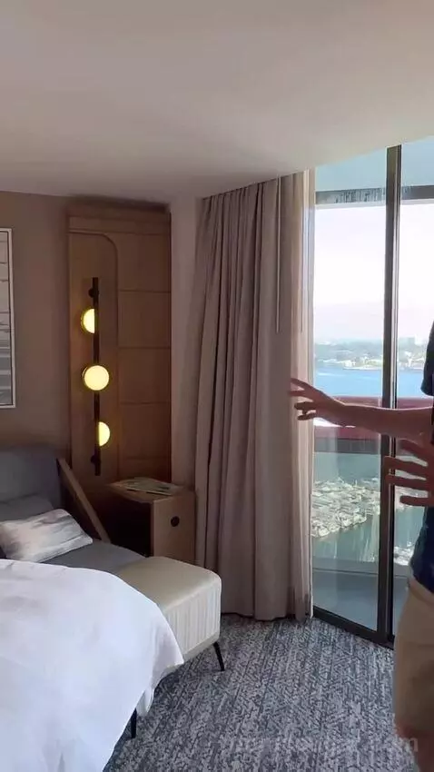 2 Queen Beds, Bay View, Balcony, Guest Room (#2030) bed picture #8