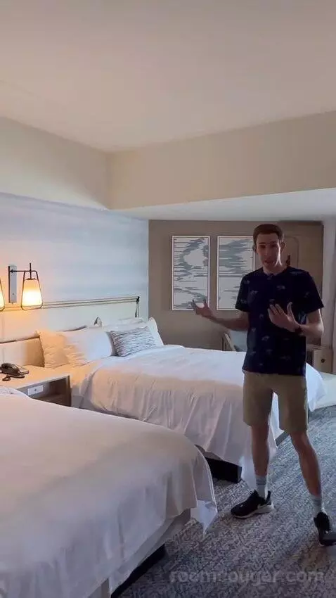 2 Queen Beds, Bay View, Balcony, Guest Room (#2030) bed picture #4