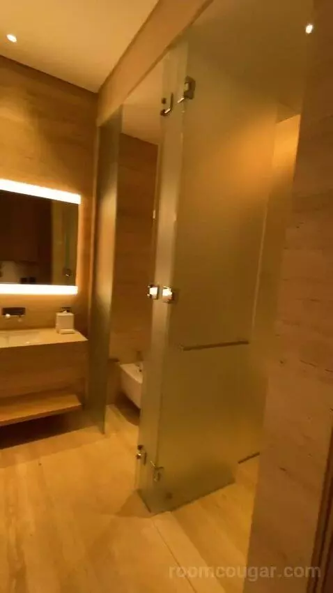 Deluxe, Guest Room, 2 Queen, Burj Khalifa View, Balcony (#1514) bathroom picture #10