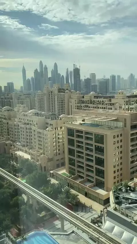 Deluxe Twin Room with City View (Luxurious fo) view picture #1