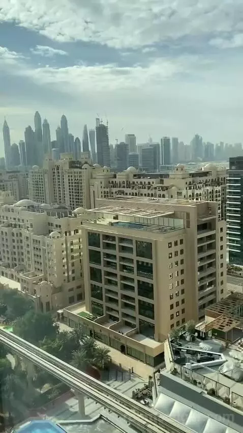 Deluxe Twin Room with City View (Luxurious fo) view picture #5