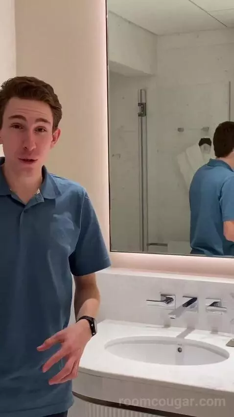 Deluxe Twin Room with City View (Luxurious fo) bathroom picture #3