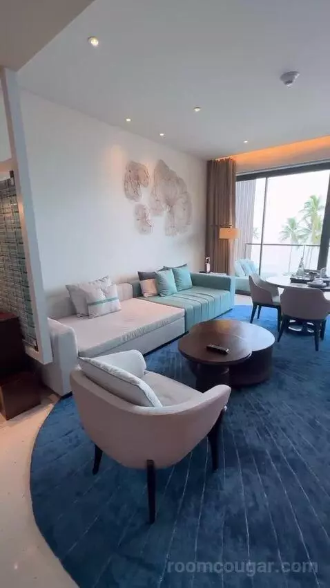 1 Bedroom Executive Ocean View Suite with Club Access (#135) view picture #1
