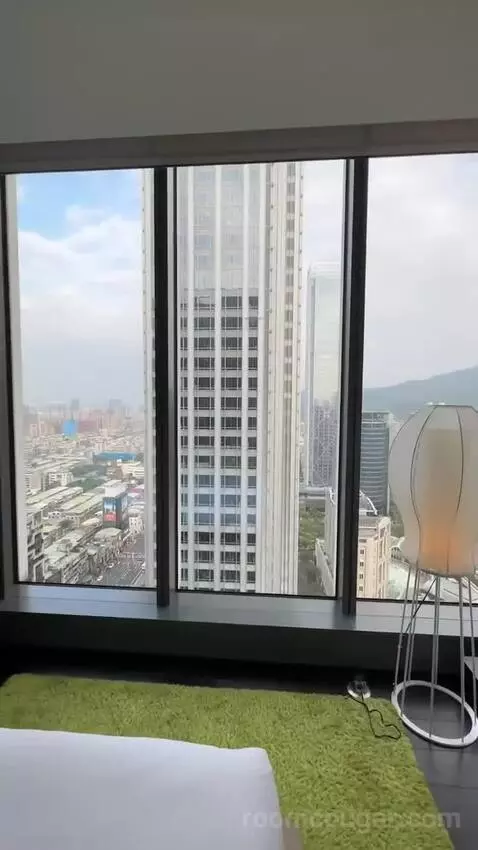 Fantastic Suite, 1 Bedroom Suite, 1 King, Taipei 101 View bed picture #10