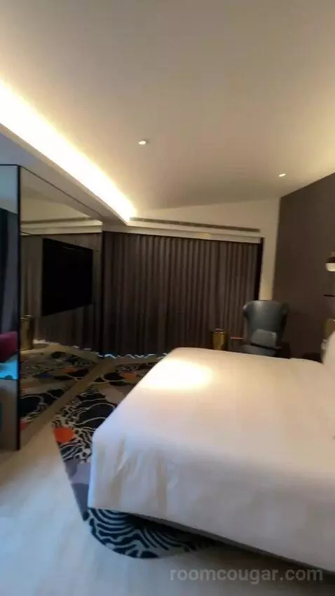 1 Bedroom Suite Taipei City View bed picture #10