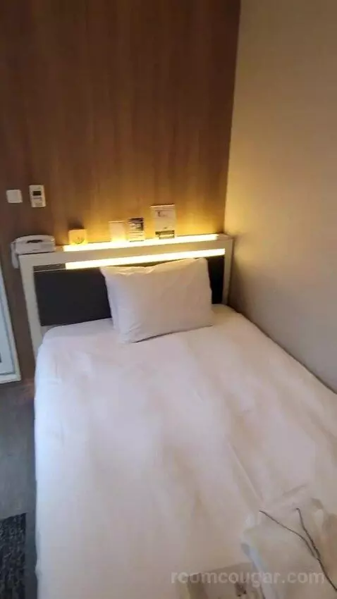 Standard Single Room (#1108) bed picture #5