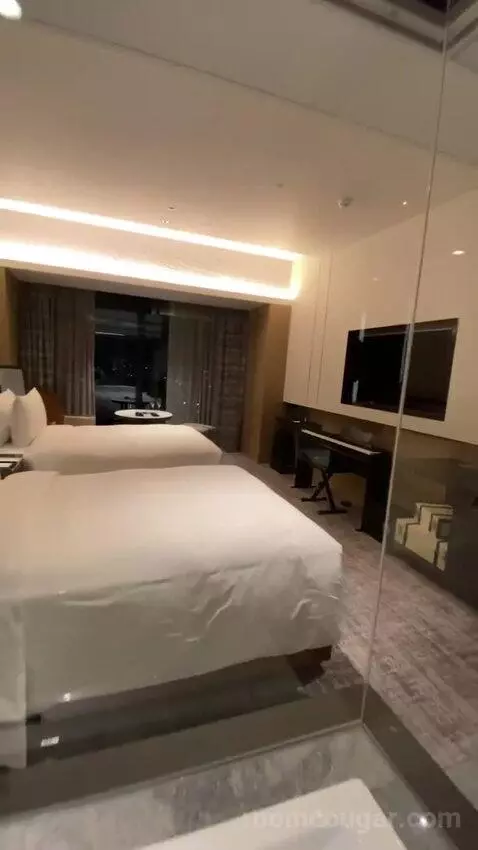 Chapter 1, Guest Room, 2 Double, Garden View, Balcony (#2506) bed picture #12