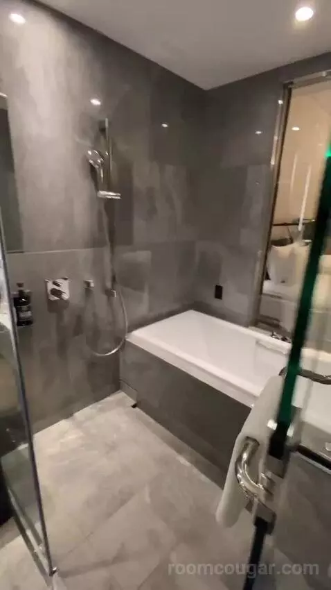 Chapter 1, Guest Room, 2 Double, Garden View, Balcony (#2506) bathroom picture #5