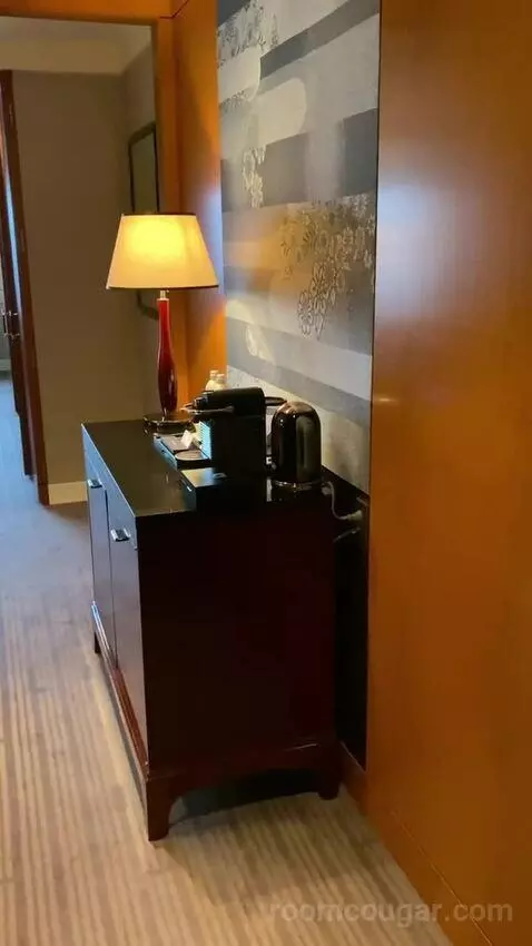 2 Double Beds, Skyline View, Guest Room (#5015) picture #13
