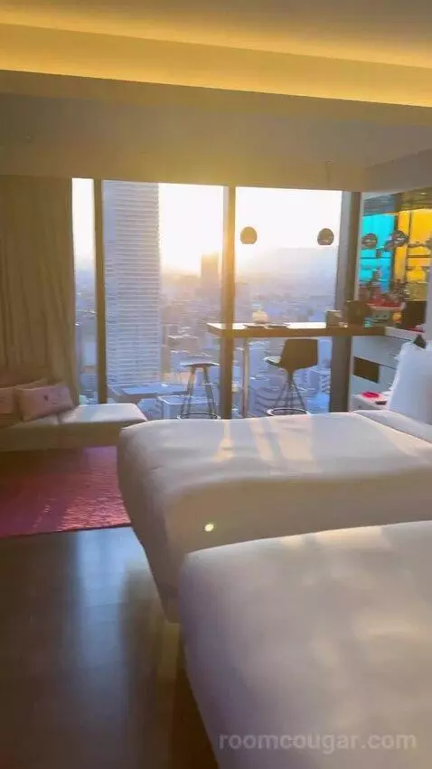 Guest Room with 2 Double, Skyline View, High Floor (#2712) bed picture #6