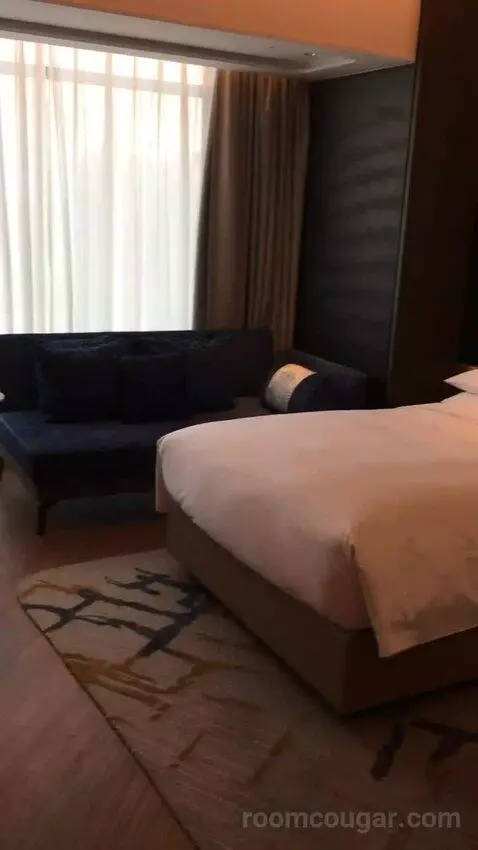2 Double Beds, Guest Room bed picture #1