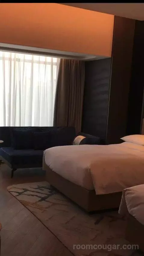 2 Double Beds, Guest Room bed picture #8
