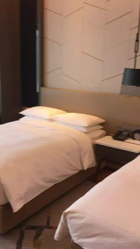 2 Double Beds, Guest Room bed picture #2