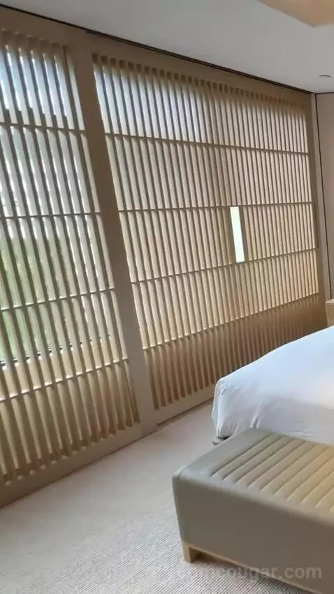 1 Super King Studio Suite Kowloon View bed picture #10