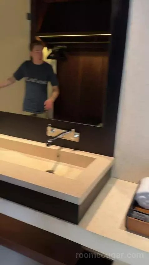 Ocean View Suite picture #18