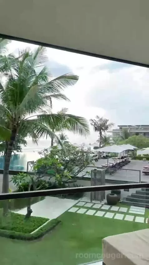 Ocean View Suite view picture #10