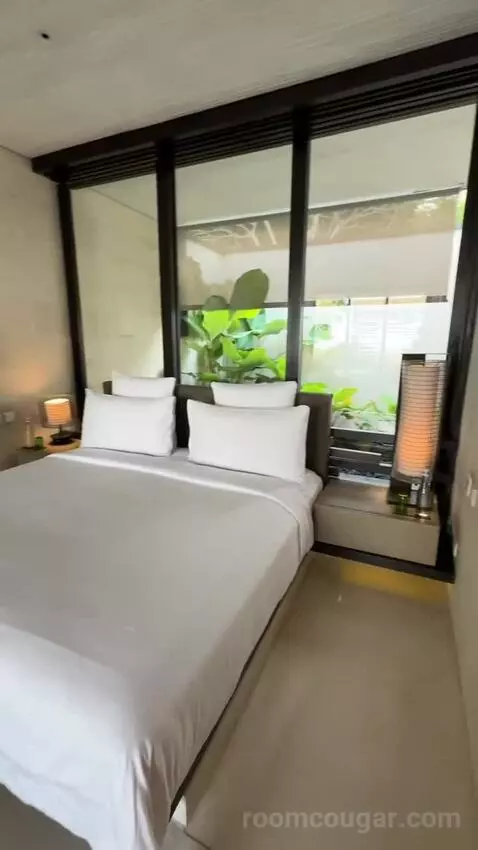 Panoramic One Bedroom Pool Villa bed picture #1