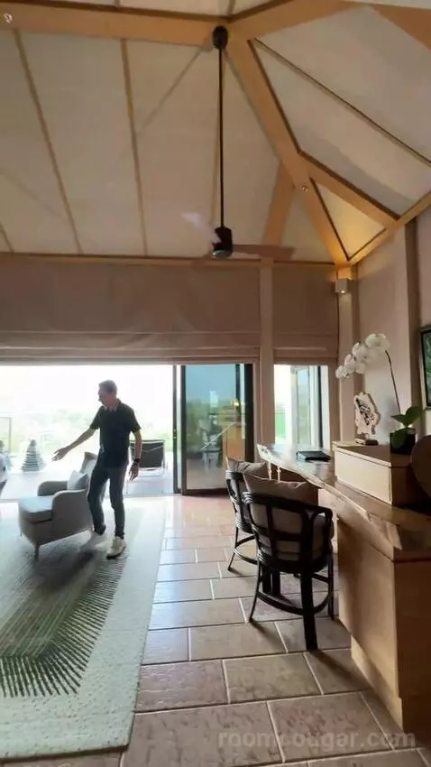 The Sky, 2 Bedroom Villa, Bedroom 1: 1 King, Bedroom 2: 2 Queen, Ocean View, Top Floor, Balcony picture #3