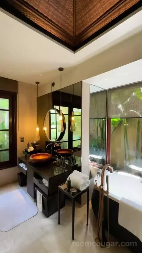 Riverfront Pool Villa, 1 Bedroom Villa, 1 King, Riverfront (#15) bathroom picture #4