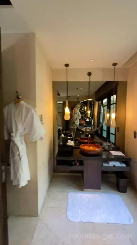 Riverfront Pool Villa, 1 Bedroom Villa, 1 King, Riverfront (#15) bathroom picture #7
