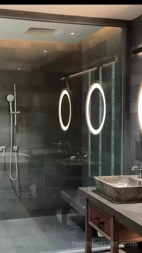 Andaz Suite Lagoon Access with 1 King Bed bathroom picture #9