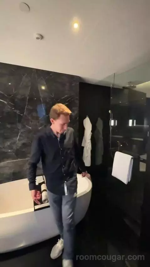 Park Suite Monas View bathroom picture #2