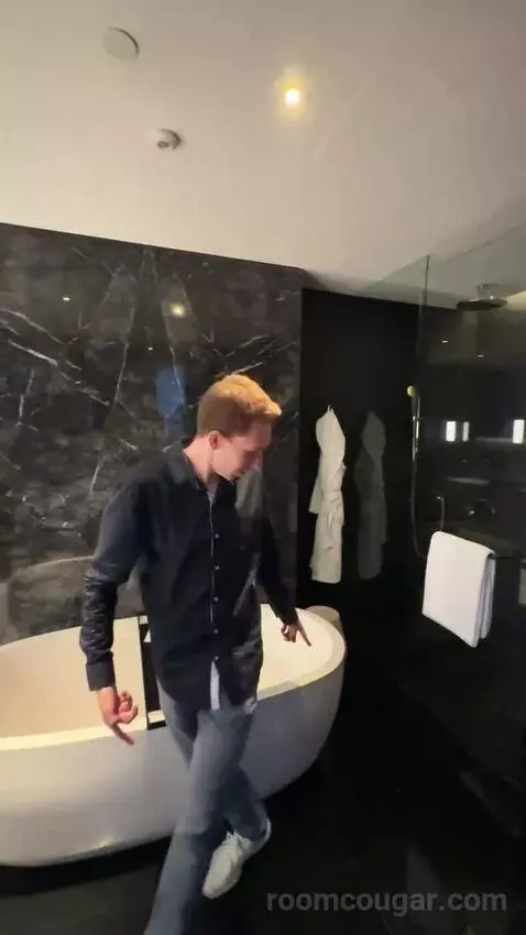 Park Suite Monas View bathroom picture #3