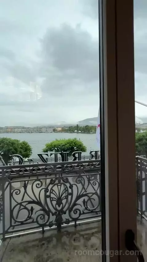 Grace Kelly Suite view picture #11