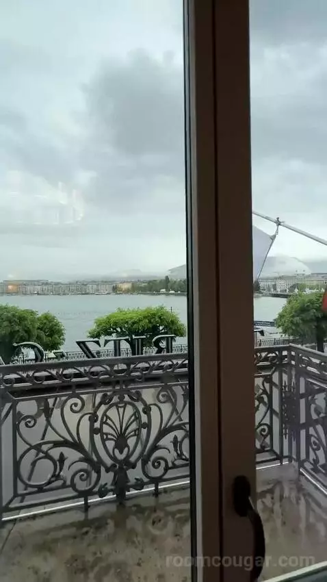 Grace Kelly Suite view picture #12