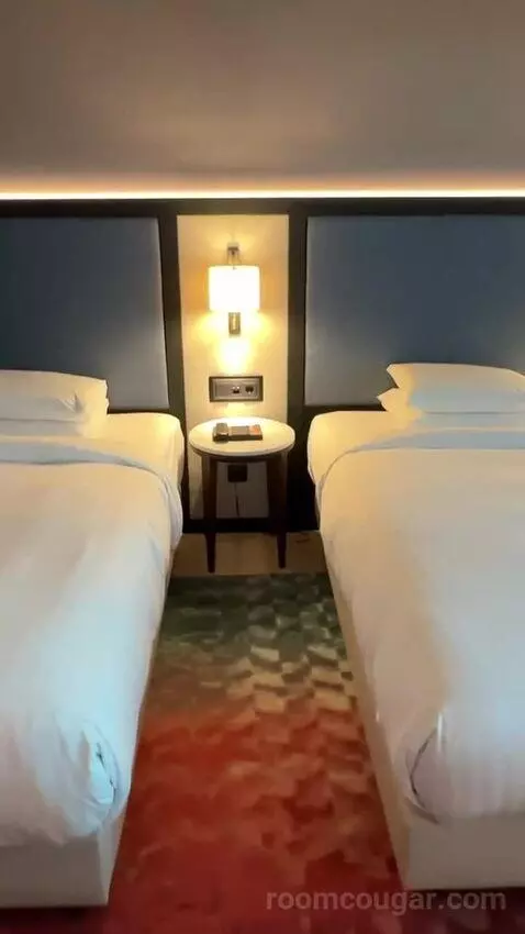 Premium Room, Guest Room, 2 Twin, Upper Floor bed picture #7