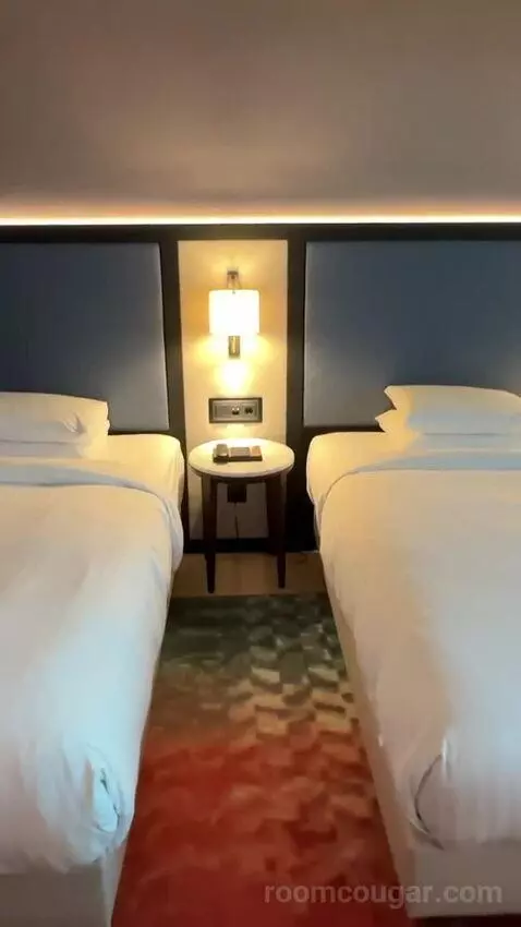 Premium Room, Guest Room, 2 Twin, Upper Floor bed picture #8