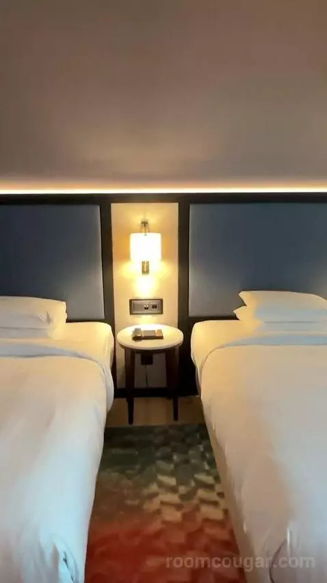 Premium Room, Guest Room, 2 Twin, Upper Floor bed picture #11