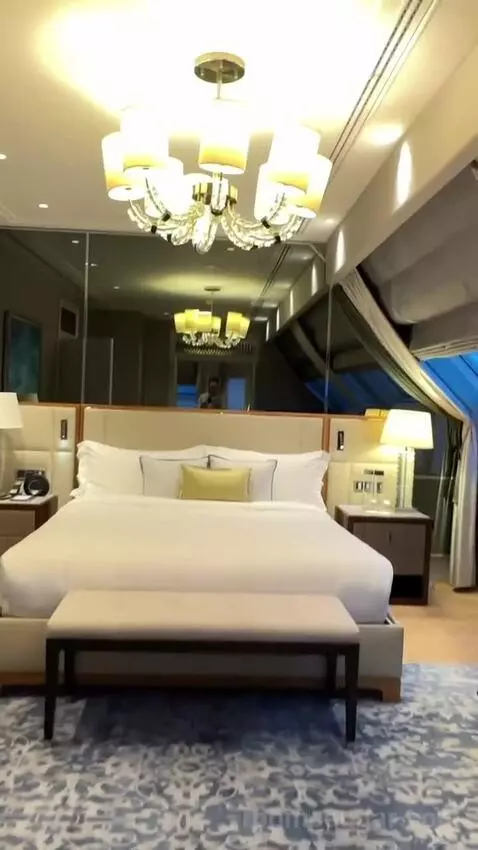 Royal Suite, Club Lounge Access, 1 Bedroom Suite, 1 King bed picture #5
