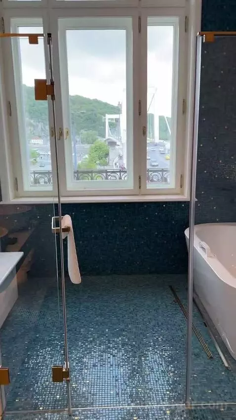 King Room with River View picture #22