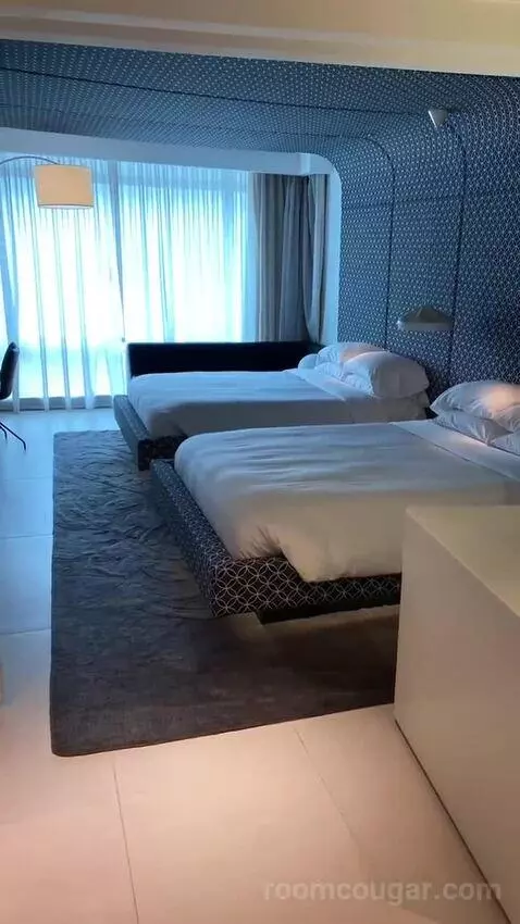 Spectacular Queen bed picture #10