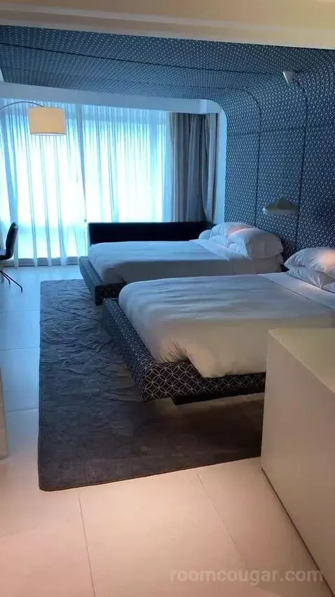 Spectacular Queen bed picture #11