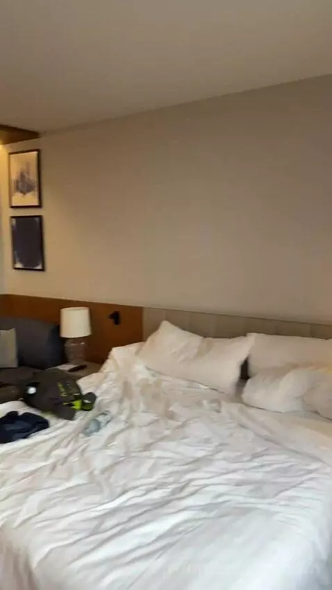 Skyline View, Guest Room, 2 Twin, High Floor bed picture #4