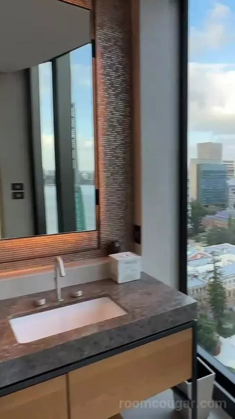 Swan River View, Studio, 1 King (#1801) bathroom picture #7